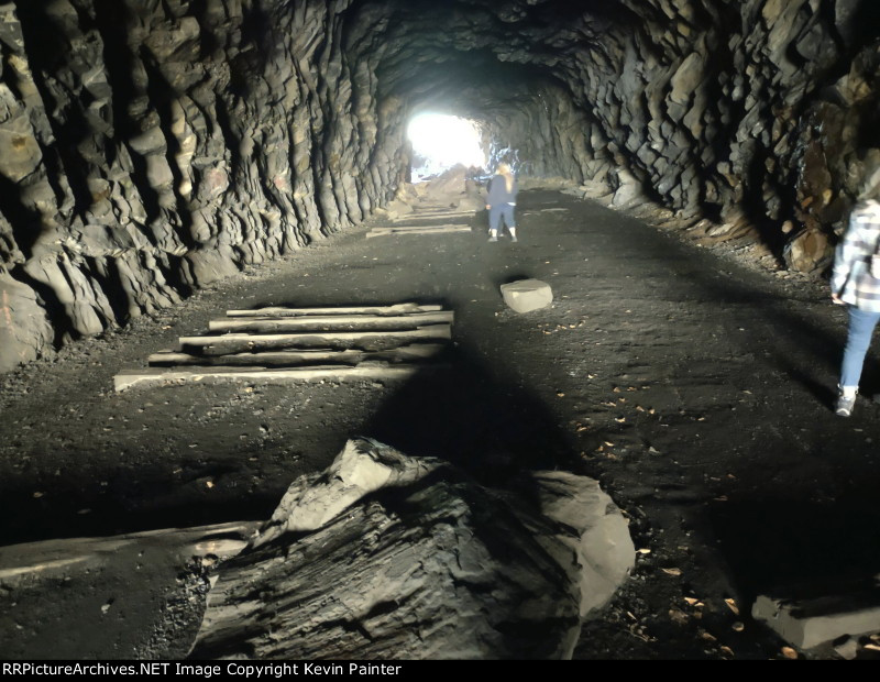 Ex-L&S tunnel